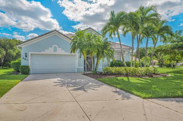 Lake Charles, 581 SW Lake Charles Cir, Port St. Lucie, Florida 34986, image 2