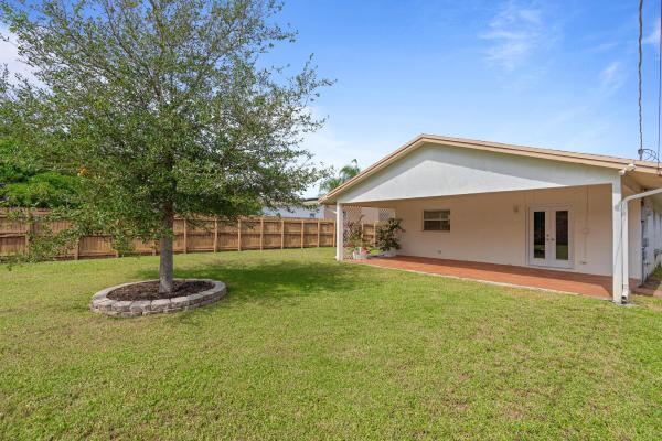 Delray Manors, 382 Hastings St, Boca Raton, Florida 33487, image 1