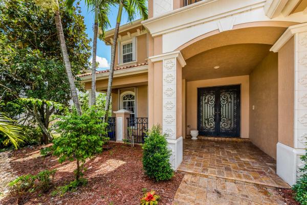 Mizner Country Club, 8696 Valhalla Dr, Delray Beach, Florida 33446, image 1