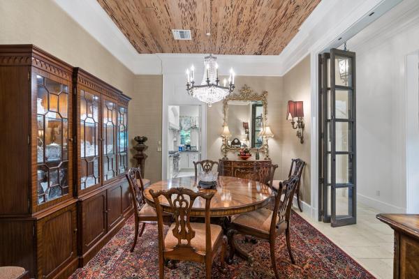 Royal Park, 331 Australian Ave, Palm Beach, Florida 33480, image 2