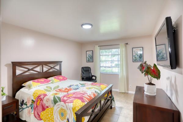 Limetree, 10143 45th Trl S, Boynton Beach, Florida 33436, image 1