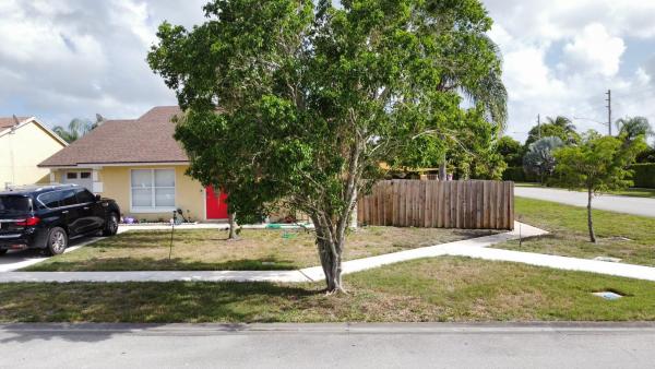Lee Estates, 5505 Priscilla Ln, Lake Worth, Florida 33463, image 1