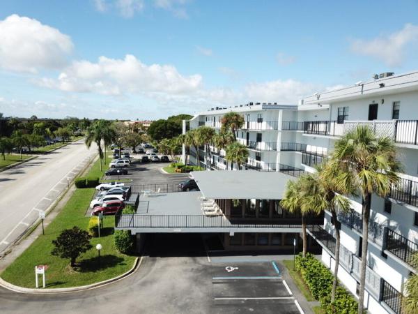 Isle Of Boca Dunes, 9235 SW 8th St #208, Boca Raton, Florida 33428, image 1