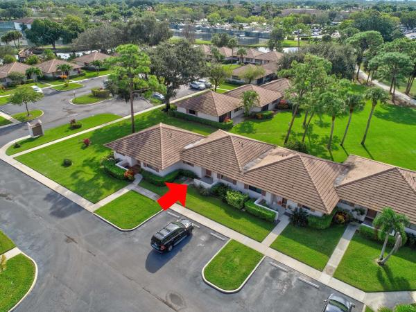 Club Cottages, 523 Club Dr, Palm Beach Gardens, Florida 33418, image 3