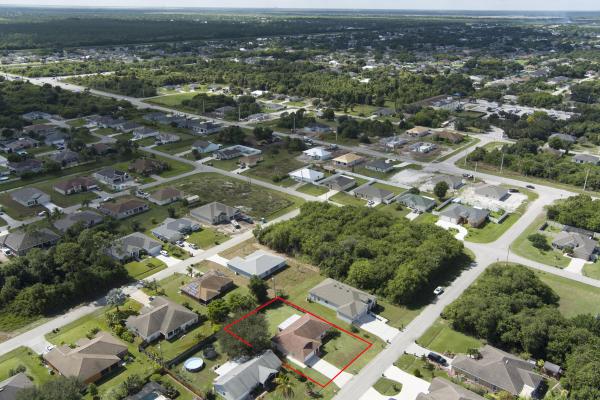 Woodland Trails, 702 SW Hoffenberg Ave, Port St. Lucie, Florida 34953, image 2