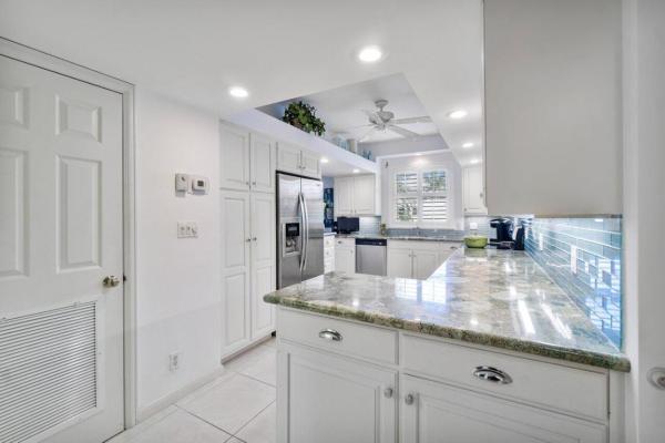 Bermuda High West, 2150 S Ocean Blvd #7B, Delray Beach, Florida 33483, image 2