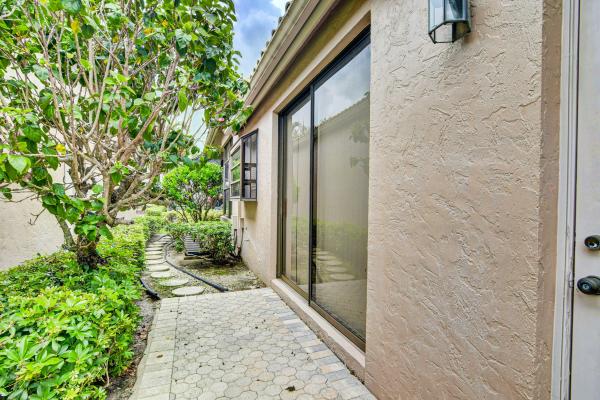 Barclay At Wycliffe, 4429 Barclay Fair Way, Lake Worth, Florida 33449, image 2
