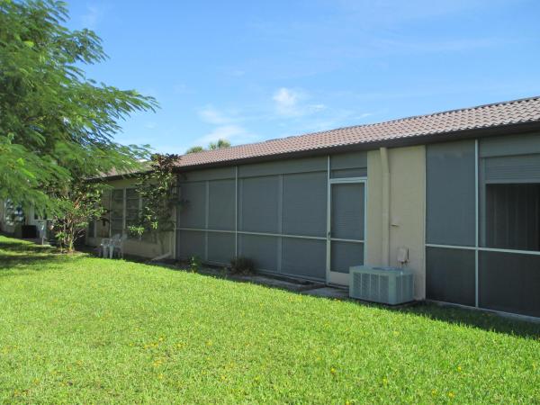 Golden Lakes Village, 197 Lake Meryl Dr, West Palm Beach, Florida 33411, image 1