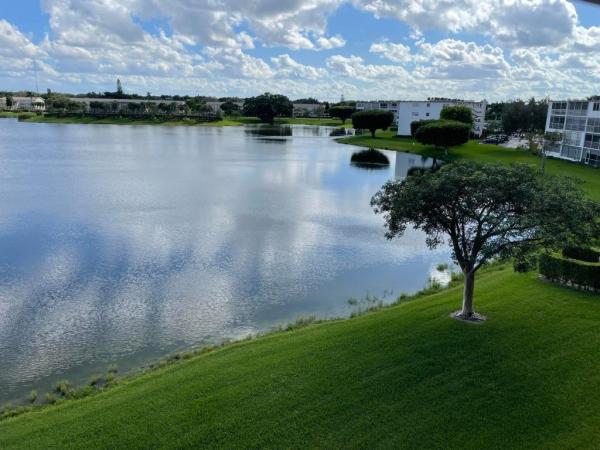 Cornwall At Century Village, 4039 Cornwall B, Boca Raton, Florida 33434, image 1