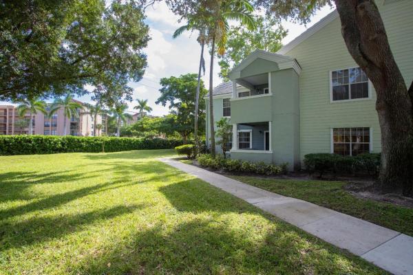 Bahia At Delray, 1020 Crystal Way #O, Delray Beach, Florida 33444, image 2