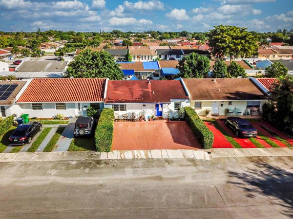 Royale Green, 13005 SW 51st St, Kendale Lakes, Florida 33175, image 1