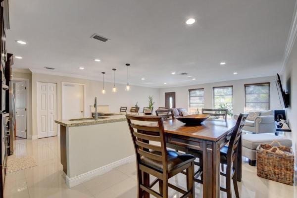 Coco Wood Lakes, 14605 Shadow Wood Ln, Delray Beach, Florida 33484, image 2