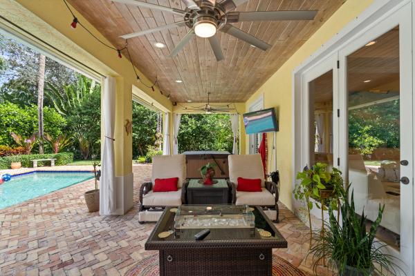 Estates Mango De Paris, 425 NW 12th St, Delray Beach, Florida 33444, image 1