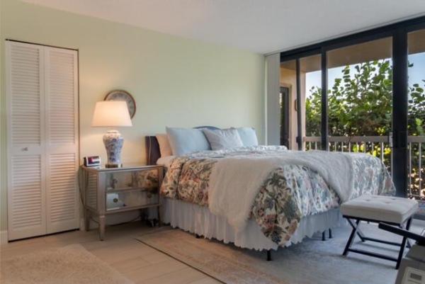 Dorchester Of Palm Beach, 3250 S Ocean Blvd, Palm Beach, Florida 33480, image 3