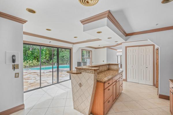 Georgia Terrace, 1001 S 11th S St, Fort Pierce, Florida 34950, image 1