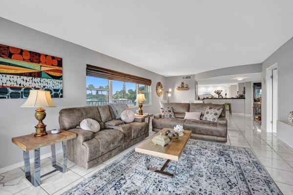 Lake Harbor Cove, 3040 Lake Shore Dr #205, Riviera Beach, Florida 33404, image 1