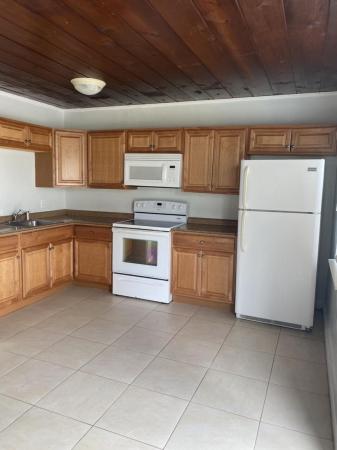 Linns, 327 SE 3rd Ave, Delray Beach, Florida 33483, image 1