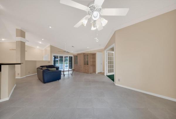 Lake Shore Village, 5663 Lake Shore Village Cir, Lake Worth, Florida 33463, image 1