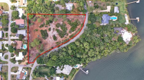 Jupiter No HOA, 19455 Pine Tree Dr, Jupiter, Florida 33469, image 1
