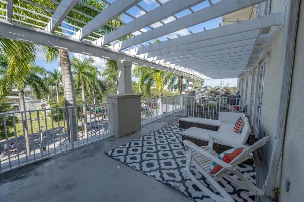 Village At Abacoa, 1203 Town Center Dr #322, Jupiter, Florida 33458, image 1