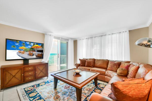 Horizon East, 3580 S Ocean Blvd #4D, South Palm Beach, Florida 33480, image 1