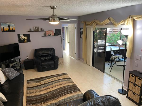 Glenwood Townhomes, 529 5th Ter, Palm Beach Gardens, Florida 33418, image 1