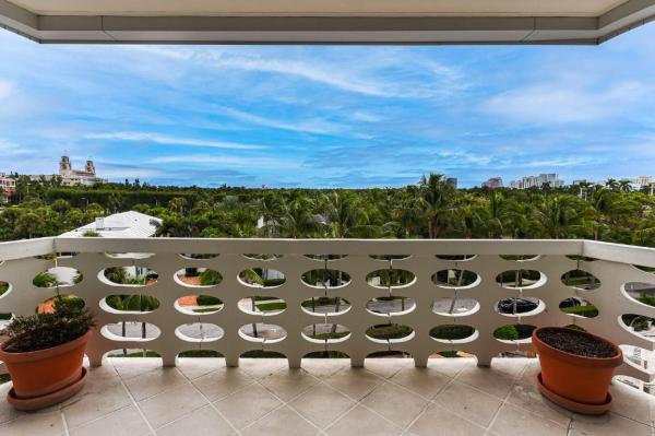 Sun & Surf, 130 Sunrise Ave #6090, Palm Beach, Florida 33480, image 1
