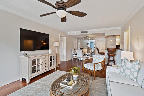 Carriage House, 475 Tequesta Dr #0030, Tequesta, Florida 33469, image 1