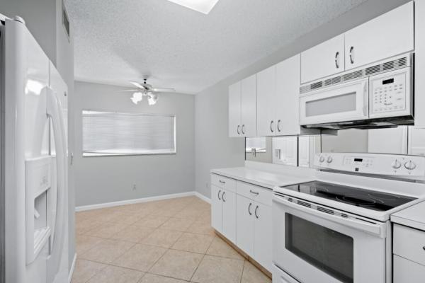 Fairway Club, 4735 E Lucerne Lakes Blvd #205, Lake Worth, Florida 33467, image 1