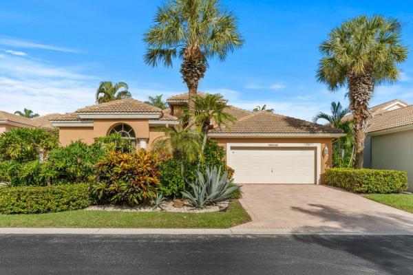Greenbriar At Wycliffe, 10786 Greenbriar Villa Dr, Lake Worth, Florida 33449, image 1