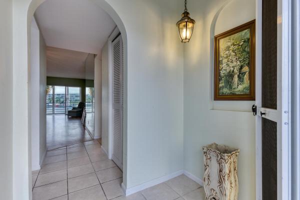 Ports O'Call, 21 Yacht Club Dr #207, North Palm Beach, Florida 33408, image 1