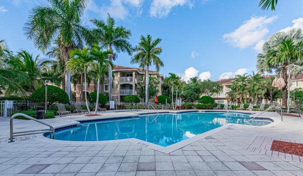 The Villas At Emerald Dunes, 6573 Emerald Dunes Dr #208, West Palm Beach, Florida 33411, image 1