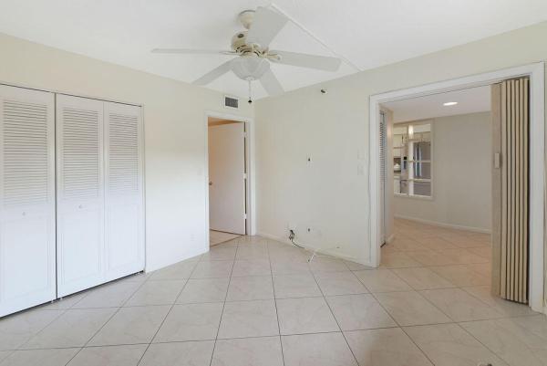Huntington Lakes 1, 14460 Strathmore Ln #305, Delray Beach, Florida 33446, image 2