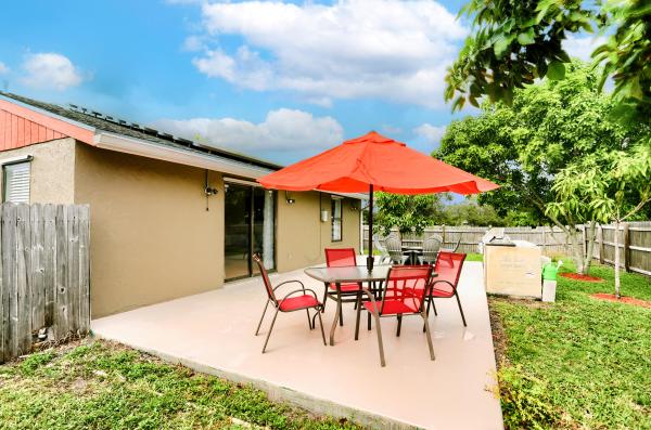Counterpoint Estates, 1244 Grandview Cir, Royal Palm Beach, Florida 33411, image 1