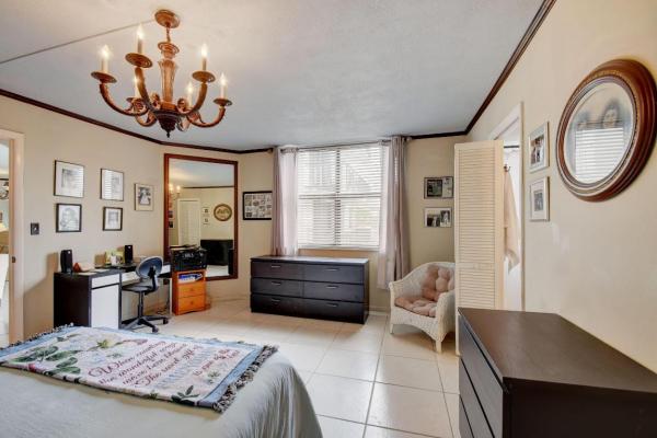 Portofino South, 3800 Washington Rd #211, West Palm Beach, Florida 33405, image 1