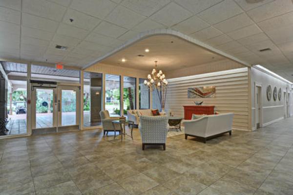 Lakeside Of Banyan Springs, 5400 Cedar Lake Dr #205, Boynton Beach, Florida 33437, image 2