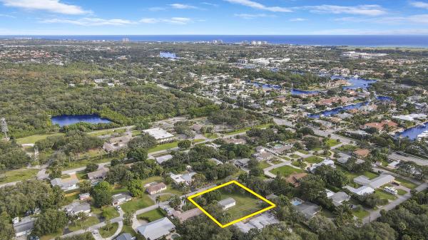 Maheu Estates, 2620 Oak Dr, Palm Beach Gardens, Florida 33410, image 1
