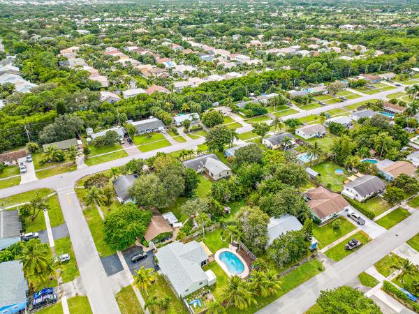 Jupiter River Estates, 1001 Mohican Blvd, Jupiter, Florida 33458, image 1
