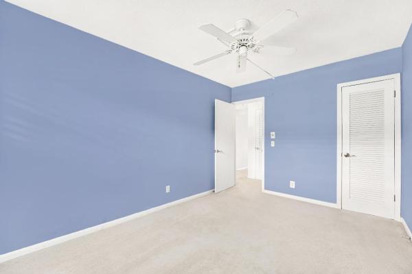 Hampshire Gardens, 2560 S Federal Hwy #20, Boynton Beach, Florida 33435, image 2