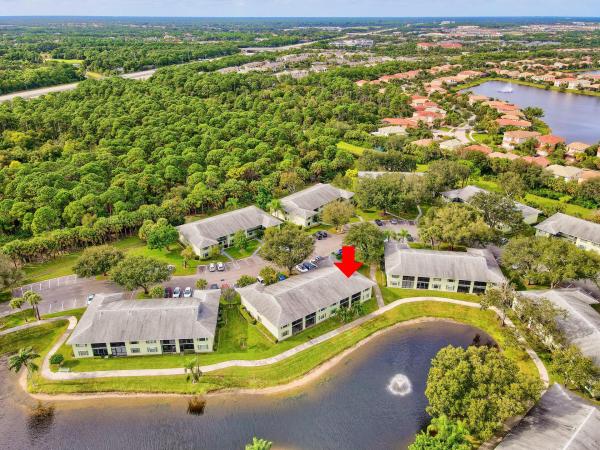 Sabal Ridge, 701 Sabal Ridge Cir #E, Palm Beach Gardens, Florida 33418, image 2