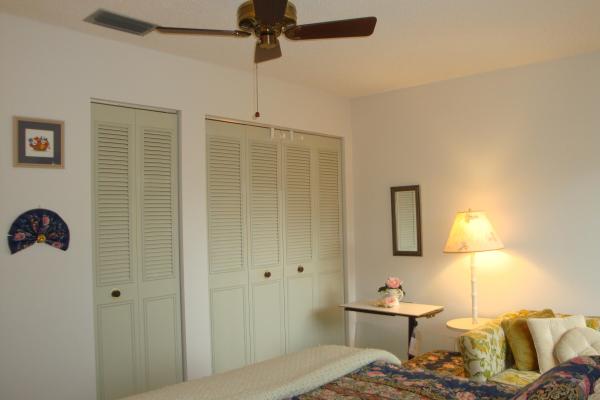 Pine Ridge North 2, 611 Sea Pine Way #B, Greenacres, Florida 33415, image 1