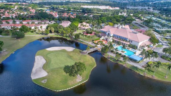 The Fairways, 17308 Boca Club Blvd #1106, Boca Raton, Florida 33487, image 3