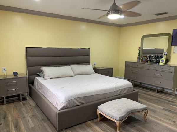 Gatlin Pines, 1409 SW San Esteban Ave, Port St. Lucie, Florida 34953, image 1