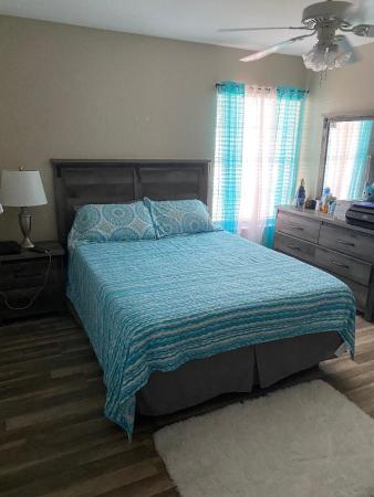 Rainier Lakes At Sandhill Crossing, 2172 SE Rainier Rd, Port St. Lucie, Florida 34952, image 2