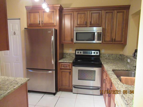 The Charter Club Of Palm Beach, 223 Foxtail Dr #H, Greenacres, Florida 33415, image 2