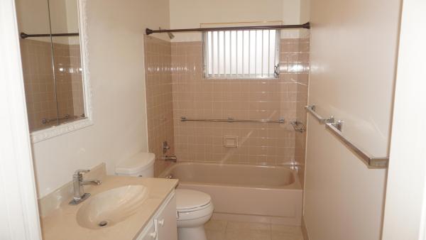 Fernley 4 At Cresthaven Townhomes, 5800 Fernley Dr W #25, West Palm Beach, Florida 33415, image 3