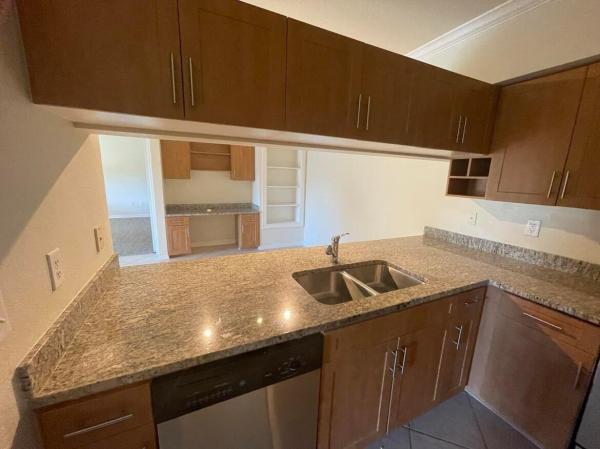 The Villas At Emerald Dunes, 6511 Emerald Dunes Dr #305, West Palm Beach, Florida 33411, image 2