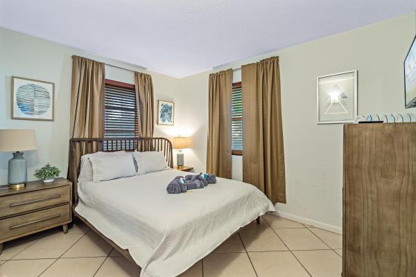 1257 Beach Rd, Riviera Beach, Florida 33404, image 3
