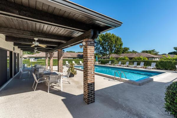 Greentree Villas, 4869 Equestrian Rd #B, Boynton Beach, Florida 33436, image 2