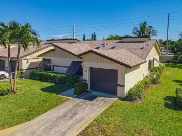 Ridgepointe Woods Villas, 11 Ridge Pointe Dr #D, Boynton Beach, Florida 33435, image 1